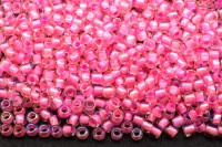 Бисер японский TOHO круглый 11/0 #0191B хрусталь/ярко-розовый радужный, окрашенный изнутри, 10 грамм