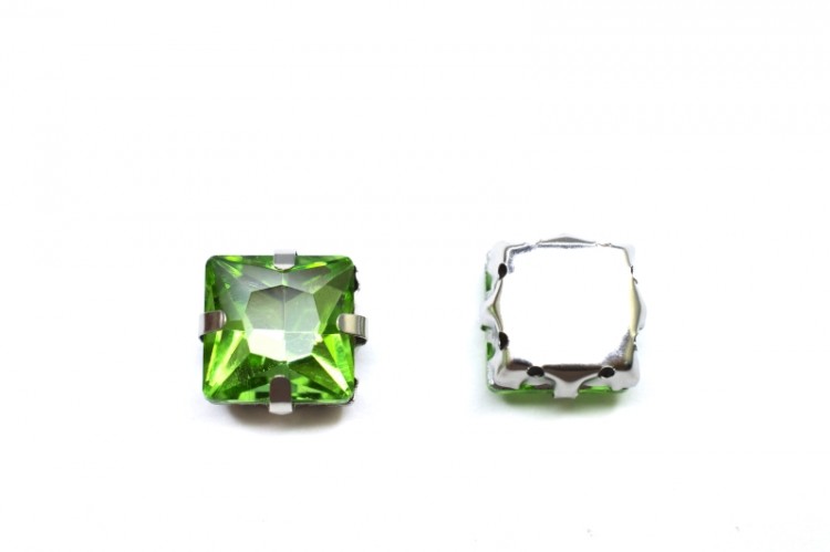 Кристалл Квадрат 10мм пришивной в оправе, цвет зеленый, стекло, 43-026, 2шт Кристалл Квадрат 10мм пришивной в оправе, цвет зеленый, стекло, 43-026, 2шт