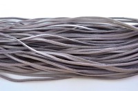Шнур из искусственной замши, ширина 2,5мм, толщина 1,2мм, цвет серый, 54-007, отрез около 1 метра