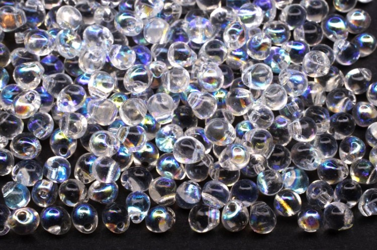 Бисер MIYUKI Drops 3,4мм #55009 Crystal AB, радужный прозрачный, 10 грамм Бисер MIYUKI Drops 3,4мм #55009 Crystal AB, радужный прозрачный, 10 грамм