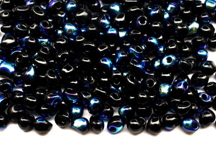 Бисер MIYUKI Drops 3,4мм #4555 черный/радужный, непрозрачный, 10 грамм Бисер MIYUKI Drops 3,4мм #4555 черный/радужный, непрозрачный, 10 грамм