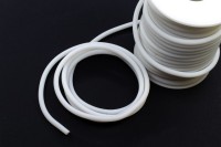 Каучуковый полый шнур, диаметр 4мм, внутренний диаметр 2мм, цвет белый, 55-011, 1 метр
