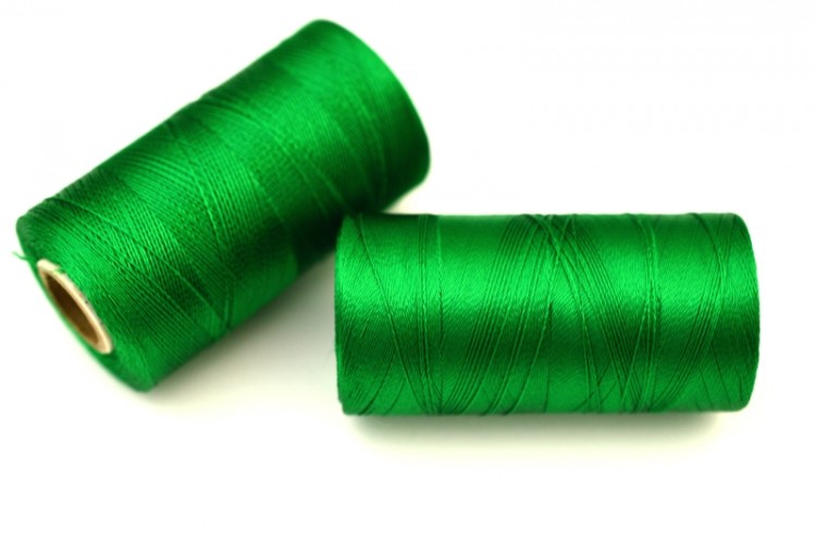 Нитки Doli для кистей и вышивки, цвет 0161 зеленый, 100% вискоза, 500м, 1шт Нитки Doli для кистей и вышивки, цвет 0161 зеленый, 100% вискоза, 500м, 1шт