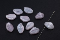 Бусина Листочек 12х8х3мм, цвет сиреневый, непрозрачная, стекло, 735-011, 10шт