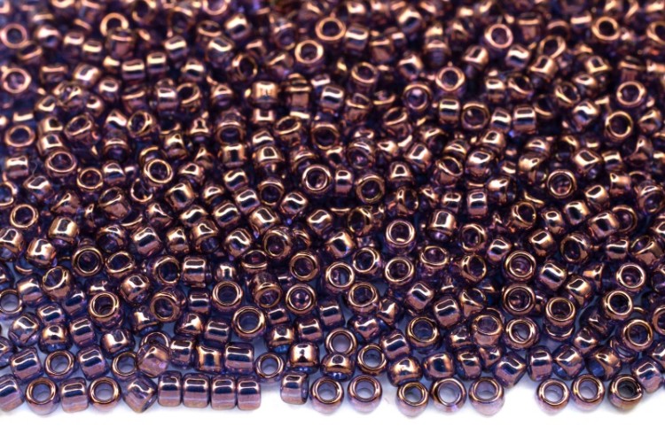 Бисер японский TOHO круглый 15/0 #0201 аметист, золотое сияние, 10 грамм Бисер японский TOHO круглый 15/0 #0201 аметист, золотое сияние, 10 грамм