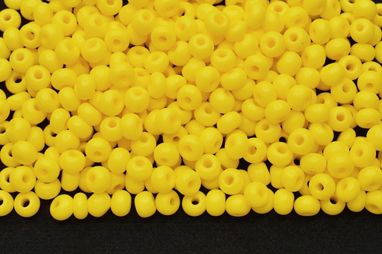 Бисер чешский PRECIOSA круглый 6/0 16А86М матовый желтый непрозрачный, 50г Бисер чешский PRECIOSA круглый 6/0 16А86М матовый желтый непрозрачный, 50г