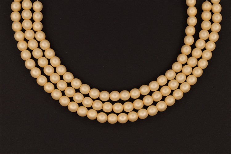 Жемчуг Preciosa, цвет 70113 матовый молочный, 2мм, 10шт Жемчуг Preciosa, цвет 70113 матовый молочный, 2мм, 10шт