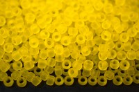 Бисер японский TOHO круглый 8/0 #0012F лимон, матовый прозрачный, 10 грамм