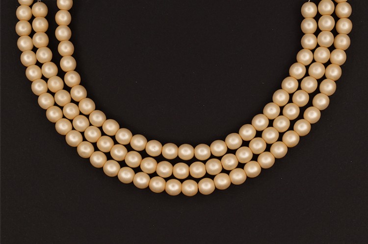 Жемчуг Preciosa, цвет 70511 матовый бежевый, 3мм, 10шт Жемчуг Preciosa, цвет 70511 матовый бежевый, 3мм, 10шт