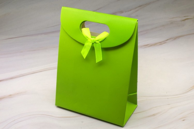 Подарочный пакет 16х12см, цвет салатовый, картон, 31-015, 1шт Подарочный пакет 16х12см, цвет салатовый, картон, 31-015, 1шт