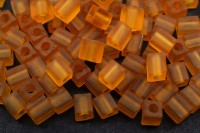 Бисер японский Miyuki Cube кубический 4мм #0133F бархатцы, матовый прозрачный, 10 грамм