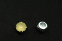 Шатоны Preciosa Maxima 8,3мм в оправе, цвет mat jonquil DF/silver, 63-152, 4шт