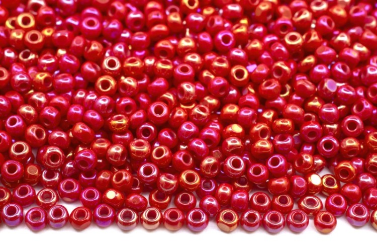 Бисер чешский PRECIOSA Граненый Шарлотта 12/0 94190 красный непрозрачный радужный, около 10 грамм Бисер чешский PRECIOSA Граненый Шарлотта 12/0 94190 красный непрозрачный радужный, около 10 грамм
