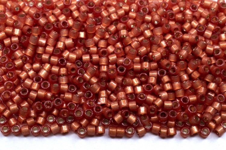 Купить Бисер японский MIYUKI Delica цилиндр 11/0 DB-2178 папайя