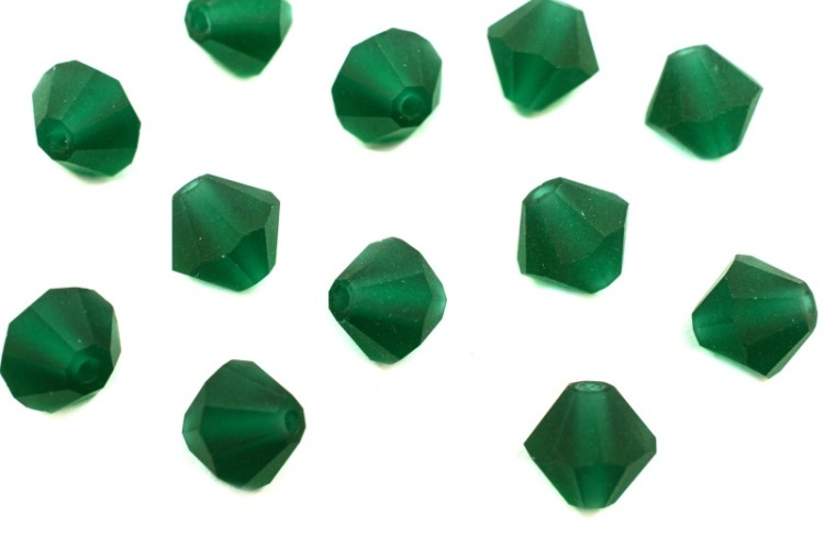 Бусины биконусы хрустальные 6мм, цвет EMERALD MATT, 747-008, 10шт Бусины биконусы хрустальные 6мм, цвет EMERALD MATT, 747-008, 10шт