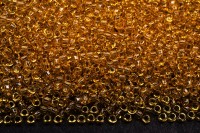 Бисер японский TOHO круглый 15/0 #0002 светлый топаз, прозрачный, 10 грамм
