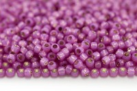 Бисер японский TOHO круглый 11/0 #2106 молочный розово-лиловый, серебряная линия внутри, 10 грамм