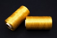 Нитки Doli для кистей и вышивки, цвет 0143 желтый, 100% вискоза, 500м, 1шт