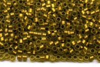 Бисер японский TOHO Treasure цилиндрический 11/0 #0996F перидот матовый радужный, золотая линия внутри, 5 грамм