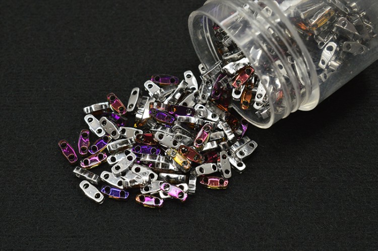 Бисер японский MIYUKI Quarter TILA #55099 Crystal Heliotrope, непрозрачный, 5 грамм Бисер японский MIYUKI Quarter TILA #55099 Crystal Heliotrope, непрозрачный, 5 грамм