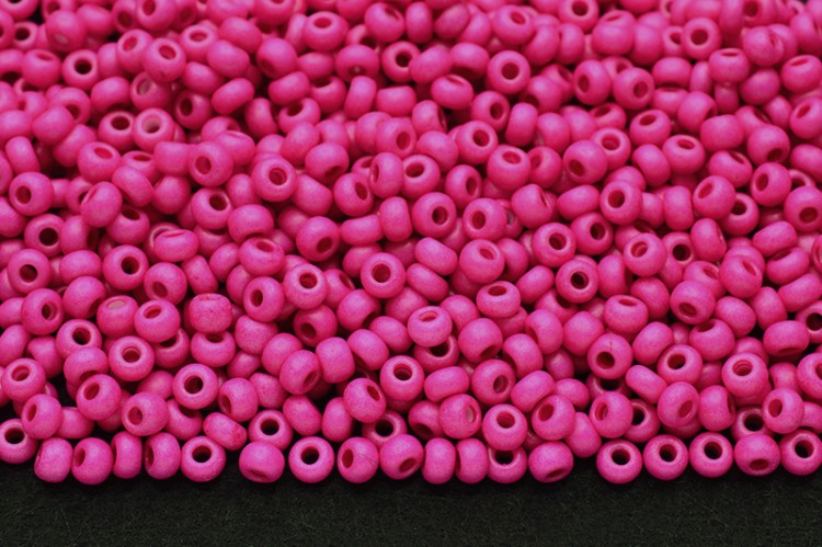 Бисер чешский PRECIOSA круглый 6/0 16А26М матовый розовый непрозрачный, 50г Бисер чешский PRECIOSA круглый 6/0 16А26М матовый розовый непрозрачный, 50г