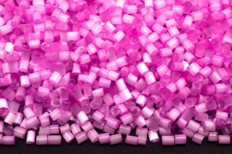 Сатиновая рубка Гонконг 10/0 2,3мм цвет 012 розовый, около 90г Сатиновая рубка Гонконг 10/0 2,3мм цвет 012 розовый, около 90г