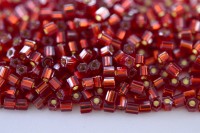 Бисер японский TOHO Hexagon шестиугольный 11/0 #0025D гранат, серебряная линия внутри, 5 грамм