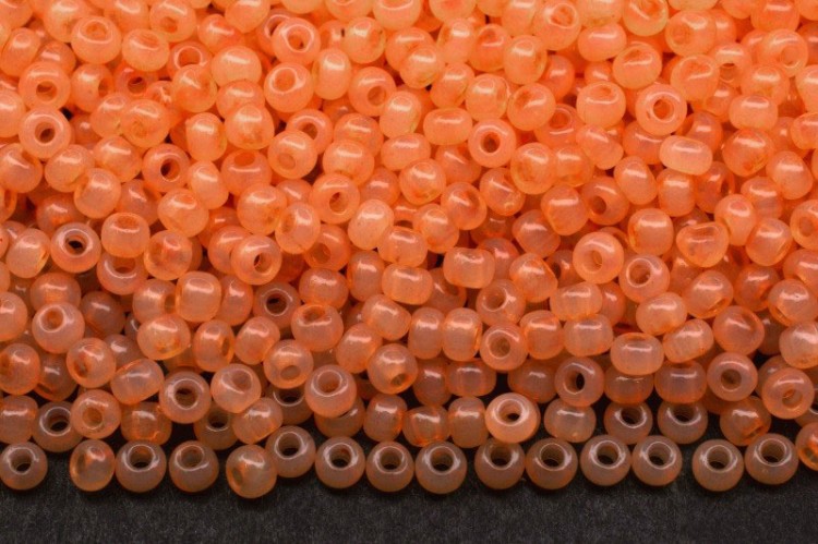 Бисер чешский PRECIOSA круглый 10/0 02184 оранжевый непрозрачный, 20 грамм Бисер чешский PRECIOSA круглый 10/0 02184 оранжевый непрозрачный, 20 грамм