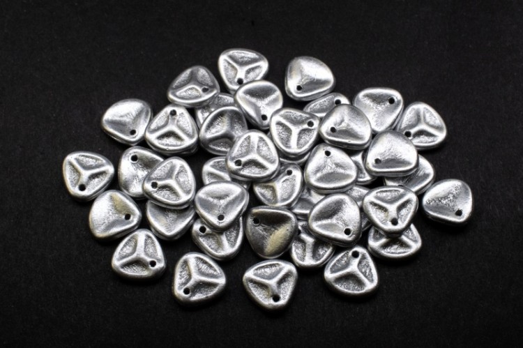 Бусины Rose Petal beads 8мм, отверстие 0,5мм, цвет 00030/01700 Crystal, Silver Bronz, 734-001, около 10г (около 50шт) Бусины Rose Petal beads 8мм, отверстие 0,5мм, цвет 00030/01700 Crystal, Silver Bronz, 734-001, около 10г (около 50шт)