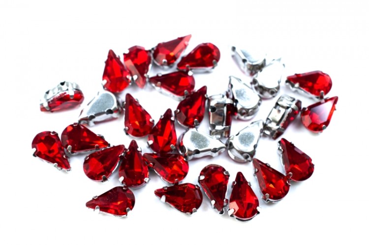 Кристалл Капля 8х5мм пришивной в оправе, цвет красный, стекло, 43-152, 2шт Кристалл Капля 8х5мм пришивной в оправе, цвет красный, стекло, 43-152, 2шт