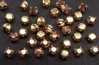 Шатоны Preciosa Maxima 4мм в оправе, цвет crystal DF Capri Gold/gold, 63-059, 10шт