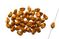 Бусины Pinch beads 5х3мм, отверстие 0,8мм, цвет 03000/86805 кремовый травертин, 755-087, 10г (около 117шт)