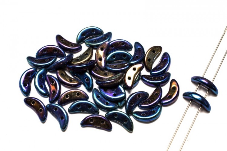 Бусины Crescent beads 10х3мм, цвет 0310-21435JT Iris Blue, 708-018, 5г (около 40 шт) Бусины Crescent beads 10х3мм, цвет 0310-21435JT Iris Blue, 708-018, 5г (около 40 шт)