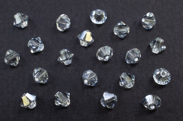 Бусина биконус Swarovski 5328 #001 BLSH 4мм Blue Shade, 5328-4-001-726, 20шт Бусина биконус Swarovski 5328 #001 BLSH 4мм Blue Shade, 5328-4-001-726, 20шт
