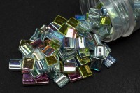 Бисер японский MIYUKI TILA #4577 Crystal/Green Rainbow, прозрачный, 5 грамм