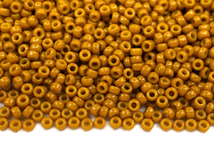 Бисер японский MIYUKI круглый 15/0 #4456 светлая оливка, непрозрачный Duracoat, 10 грамм Бисер японский MIYUKI круглый 15/0 #4456 светлая оливка, непрозрачный Duracoat, 10 грамм