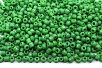 Бисер китайский круглый размер 12/0, цвет 0047 зеленый непрозрачный, 450г
