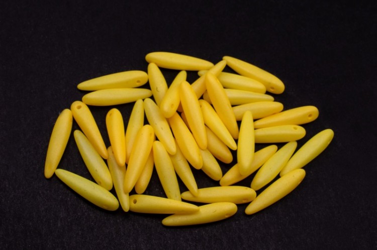 Бусины Thorn beads 5х16мм, цвет 02010/29573 желтый матовый пастель, 719-051, около 10г (около 32шт) Бусины Thorn beads 5х16мм, цвет 02010/29573 желтый матовый пастель, 719-051, около 10г (около 32шт)