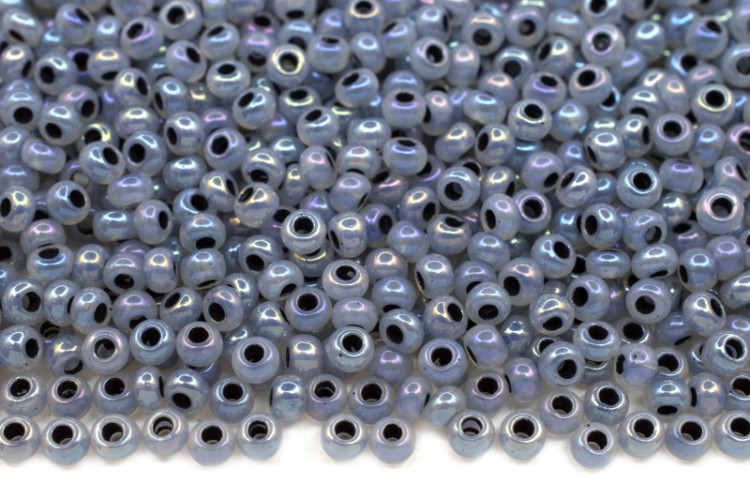 Бисер чешский PRECIOSA круглый 10/0 57549 серый непрозрачный радужный, 20 грамм Бисер чешский PRECIOSA круглый 10/0 57549 серый непрозрачный радужный, 20 грамм