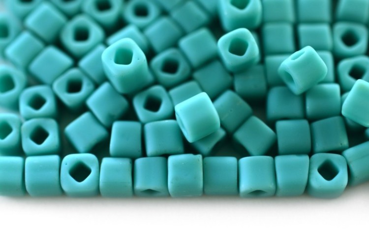 Бисер японский TOHO Cube кубический 4мм #0055F бирюзовый, матовый непрозрачный, 5 грамм Бисер японский TOHO Cube кубический 4мм #0055F бирюзовый, матовый непрозрачный, 5 грамм