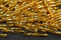 Бисер чешский PRECIOSA стеклярус 17050 20мм витой, золотой, серебряная линия внутри, 50г