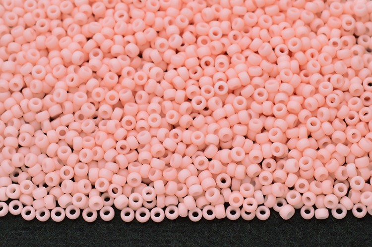 Бисер японский MIYUKI круглый 15/0 #2036 чайная роза, матовый непрозрачный, 10 грамм Бисер японский MIYUKI круглый 15/0 #2036 чайная роза, матовый непрозрачный, 10 грамм