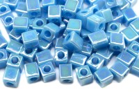 Бисер японский Miyuki Cube кубический 4мм #0413R голубой, радужный непрозрачный, 10 грамм