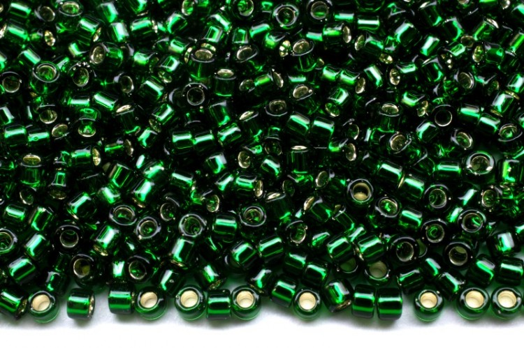 Бисер японский TOHO Treasure цилиндрический 11/0 #0036 зеленый изумруд, серебряная линия внутри, 5 грамм Бисер японский TOHO Treasure цилиндрический 11/0 #0036 зеленый изумруд, серебряная линия внутри, 5 грамм