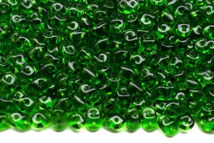 Бусины SuperDuo 2,5х5мм, отверстие 0,8мм, цвет 50050 зеленый прозрачный, 706-104, 10г (около 120шт) Бусины SuperDuo 2,5х5мм, отверстие 0,8мм, цвет 50050 зеленый прозрачный, 706-104, 10г (около 120шт)