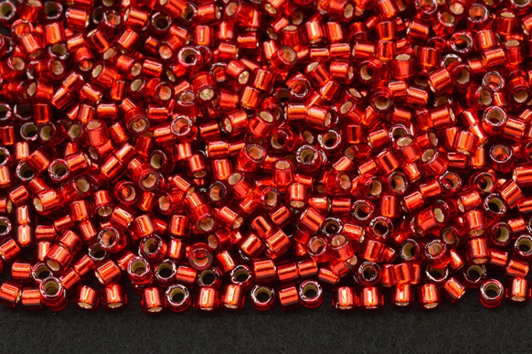 Бисер японский MIYUKI Delica цилиндр 10/0 DBM-0603 жженый апельсин, серебряная линия внутри, 5 грамм Бисер японский MIYUKI Delica цилиндр 10/0 DBM-0603 жженый апельсин, серебряная линия внутри, 5 грамм