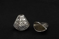 Концевик Конус 20х19х11мм, внутренний размер 18х9мм, отверстие 1,5мм, цвет античное серебро, сплав металлов, 01-255, 2шт