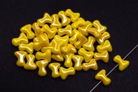 Бусины Tee beads 2х8мм, отверстие 0,5мм, цвет 83120/21415 желтый непрозрачный радужный, 730-032, 10г (около 50шт)
