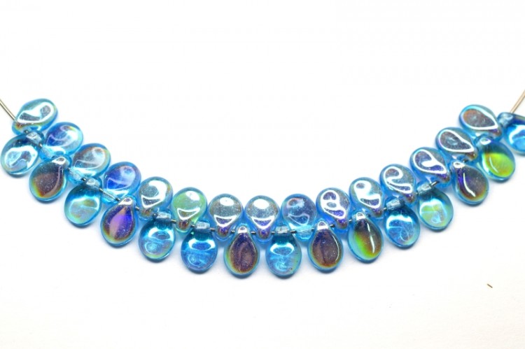 Бусины Pip beads 5х7мм, цвет 60020/28701 голубой прозрачный АВ, 701-048, 20шт Бусины Pip beads 5х7мм, цвет 60020/28701 голубой прозрачный АВ, 701-048, 20шт