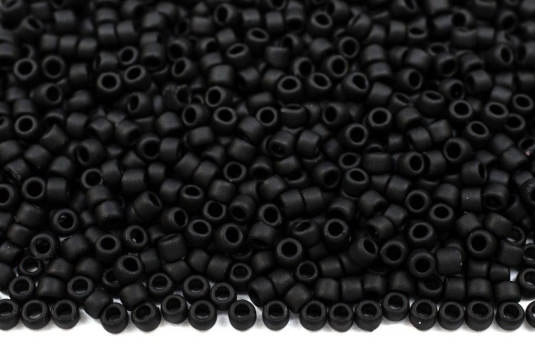 Бисер японский TOHO круглый 15/0 #0049F черный, матовый непрозрачный, 10 грамм Бисер японский TOHO круглый 15/0 #0049F черный, матовый непрозрачный, 10 грамм